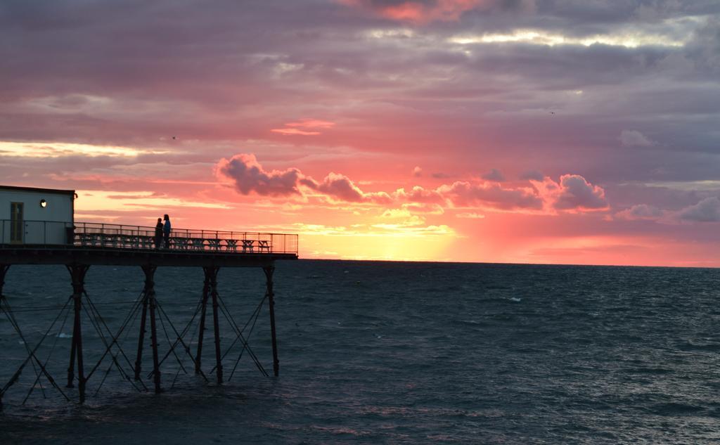 Awel Mor Holiday Apartment Aberystwyth Exteriör bild
